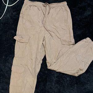 Forever 21 Brown Cargo Jogger Pant Size: Medium